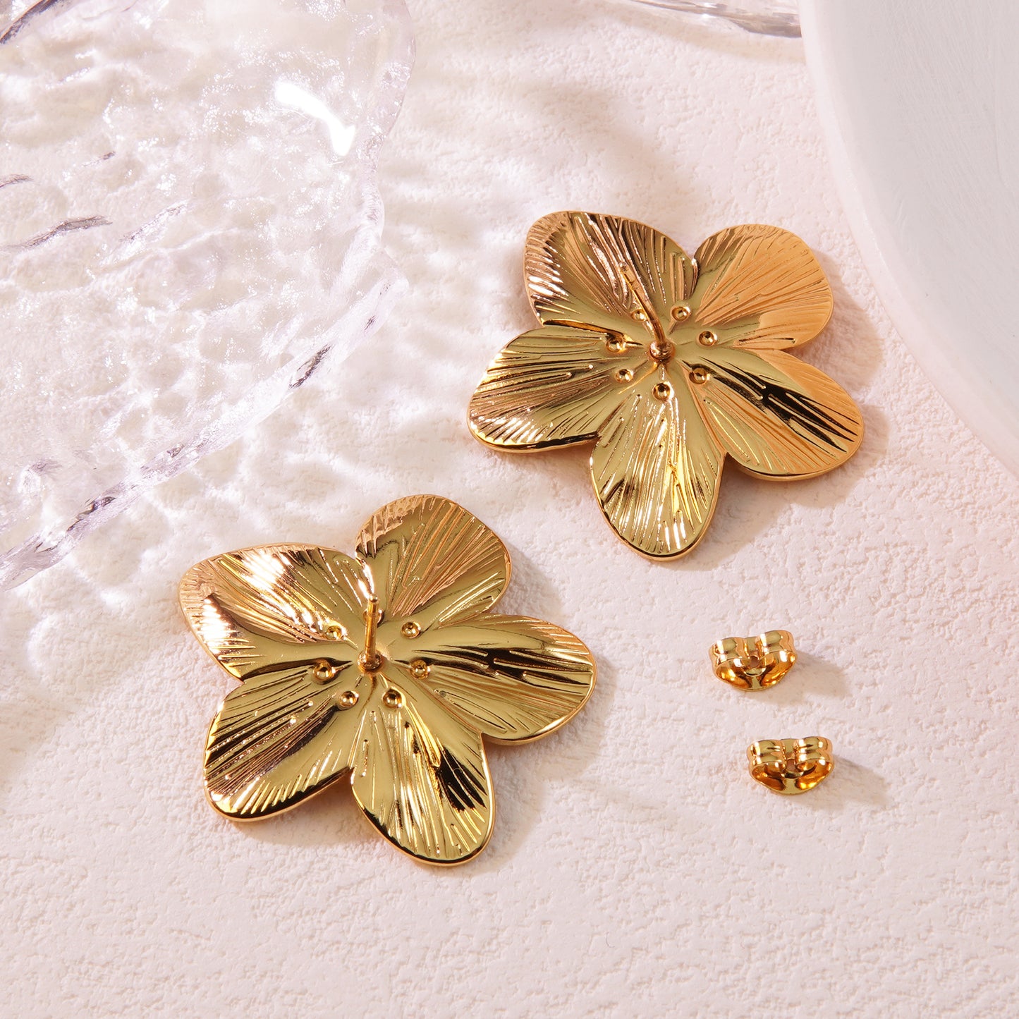 Fleur d’Or Studs