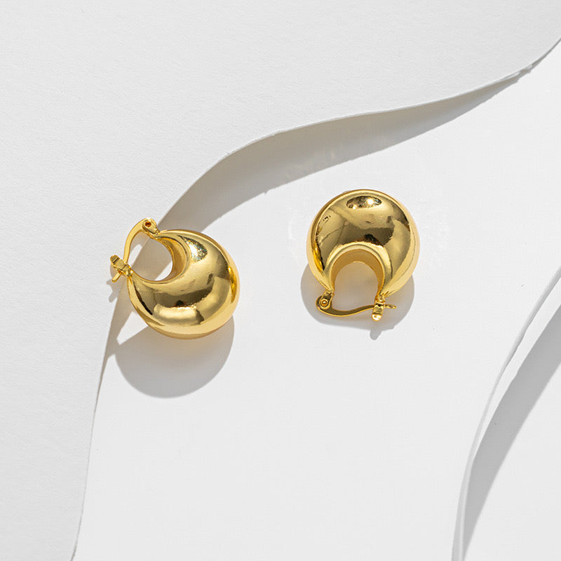 Luna Luxe Hoops