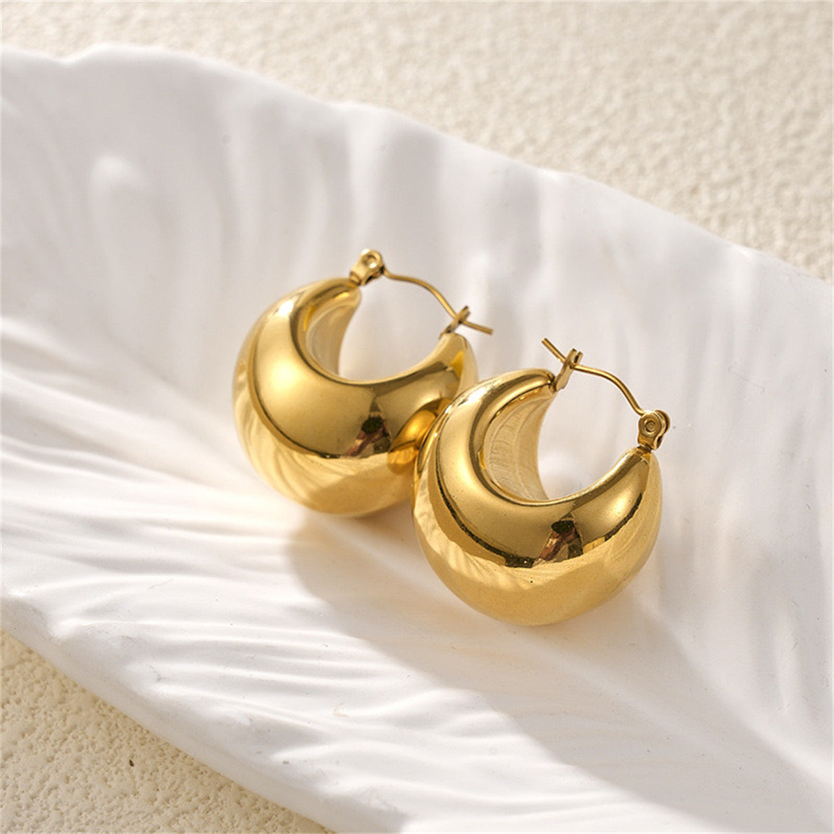 Luna Luxe Hoops