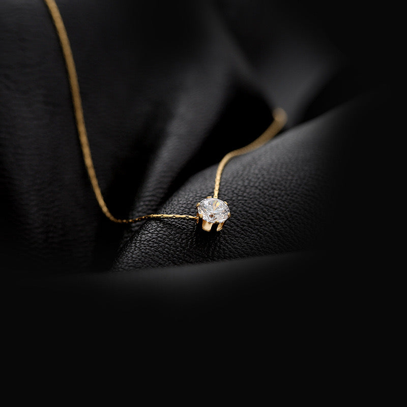 Lumi Solitaire Necklace