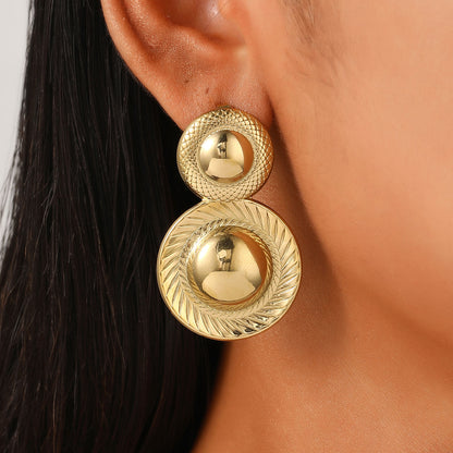 Forma Bold Studs