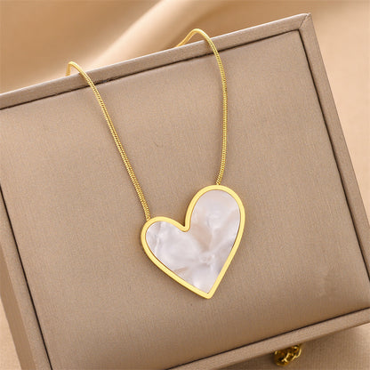 Eterna Heart Charm