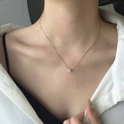 Lumi Solitaire Necklace